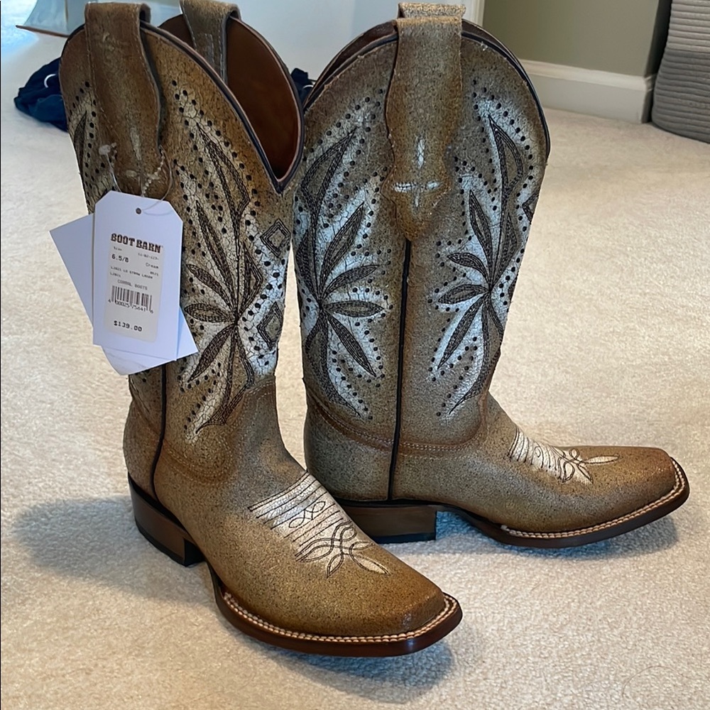 Embroidered Tan Cowboy Boots